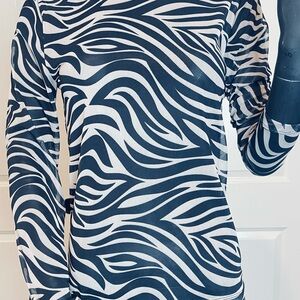 Noisy may Black and White Fitted Blouse